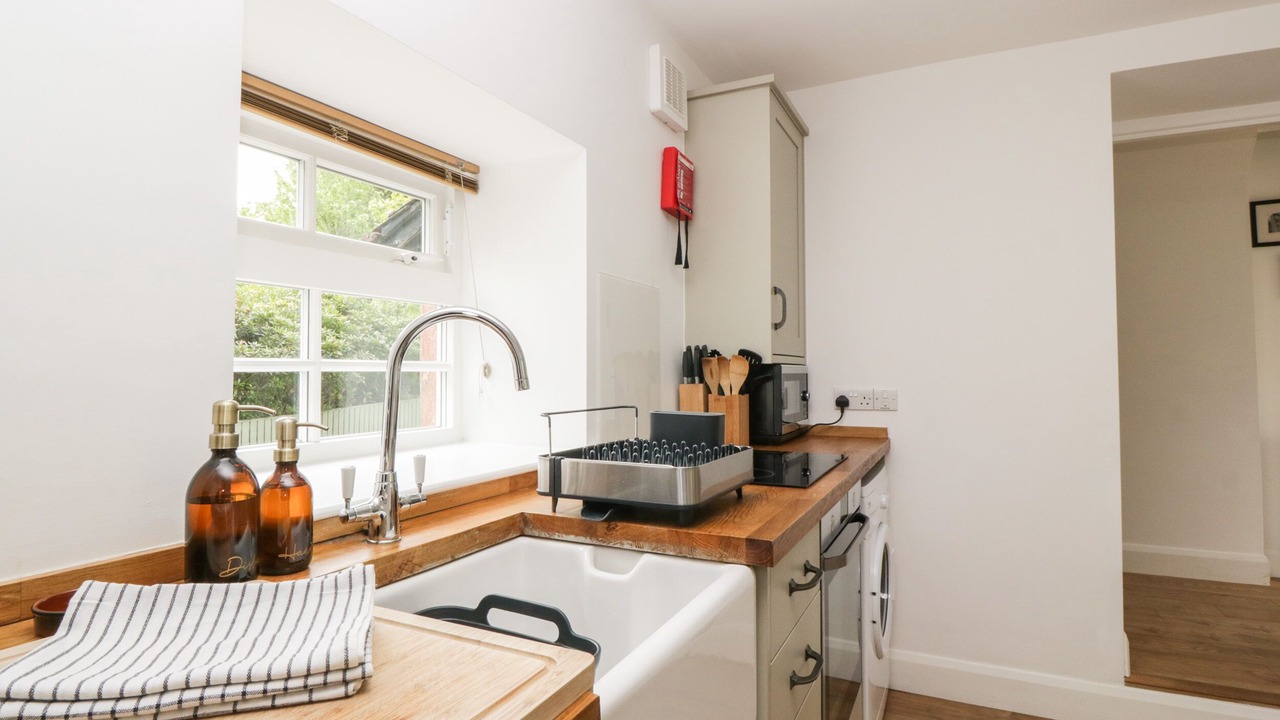 Photo of Kitchen in Drymen