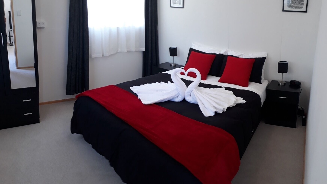 Photo of Bedroom in Awanui