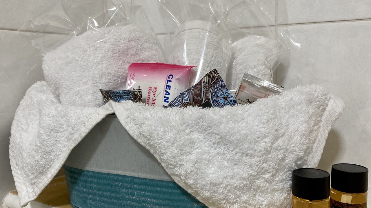 Photo of Bathroom in Pella Region