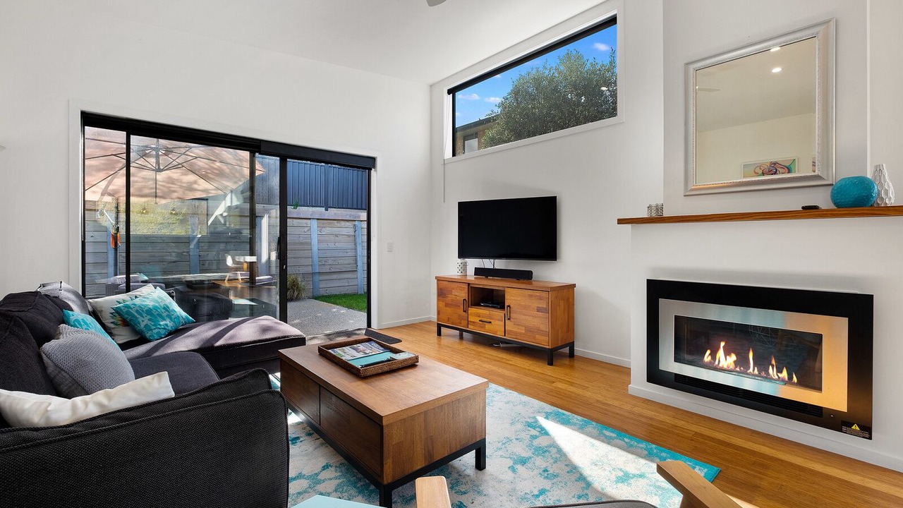 Photo of Livingroom in Lowburn