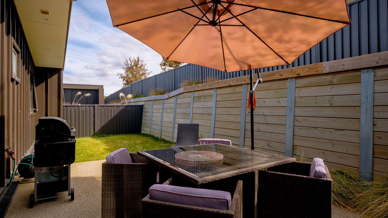 Photo of Outdoor in Lowburn
