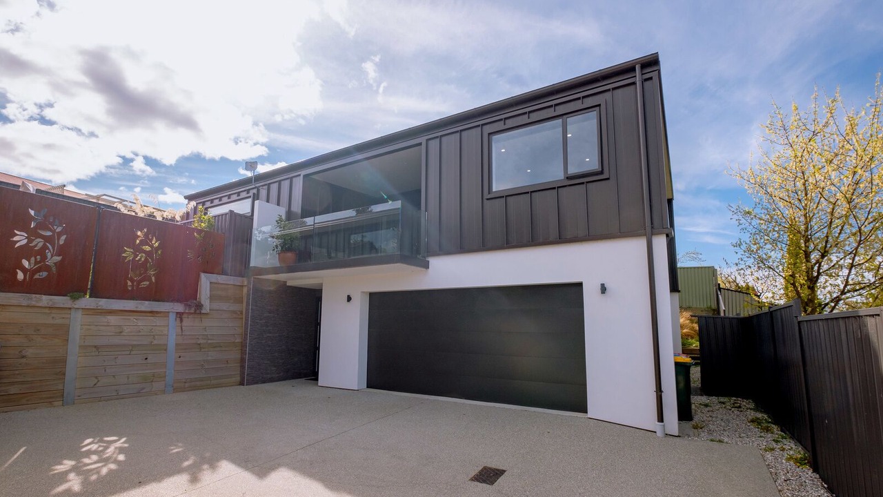 Photo of Outdoor in Lowburn