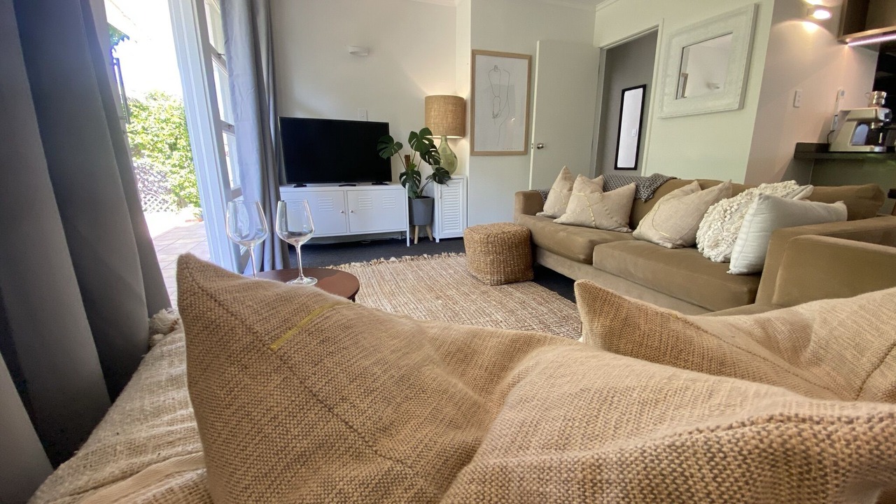 Photo of Livingroom in Takapuna