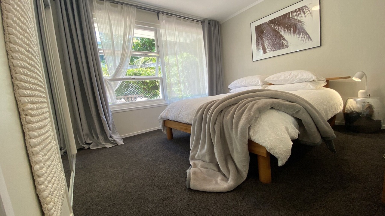 Photo of Bedroom in Takapuna