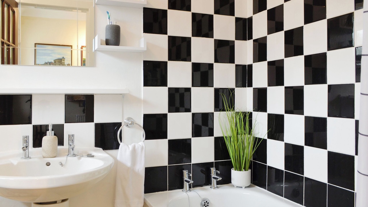 Photo of Bathroom in Tayport