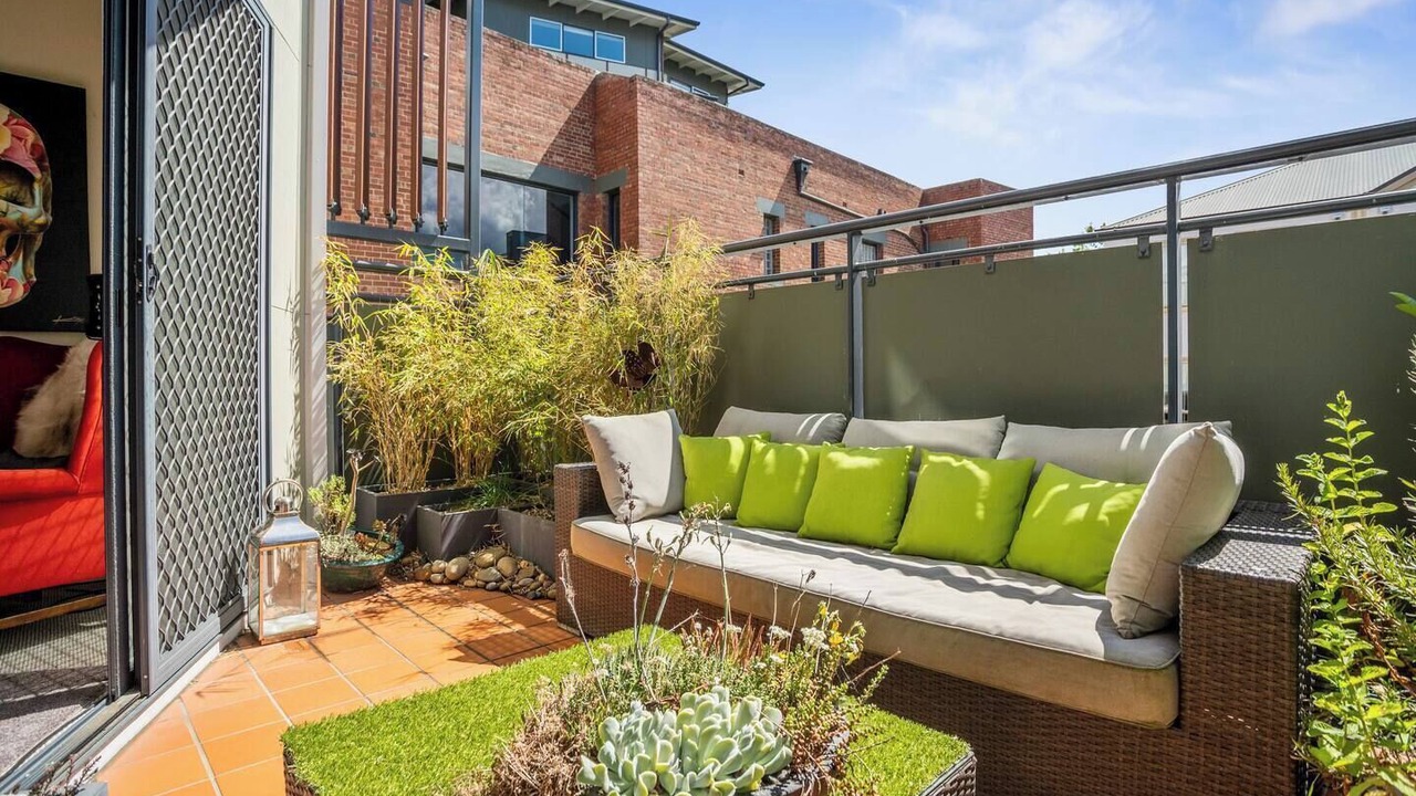 Photo of Patio Balcony in Sullivan's Cove