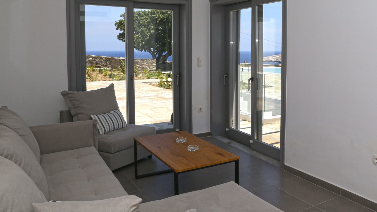 Photo of Livingroom in Paleopolis