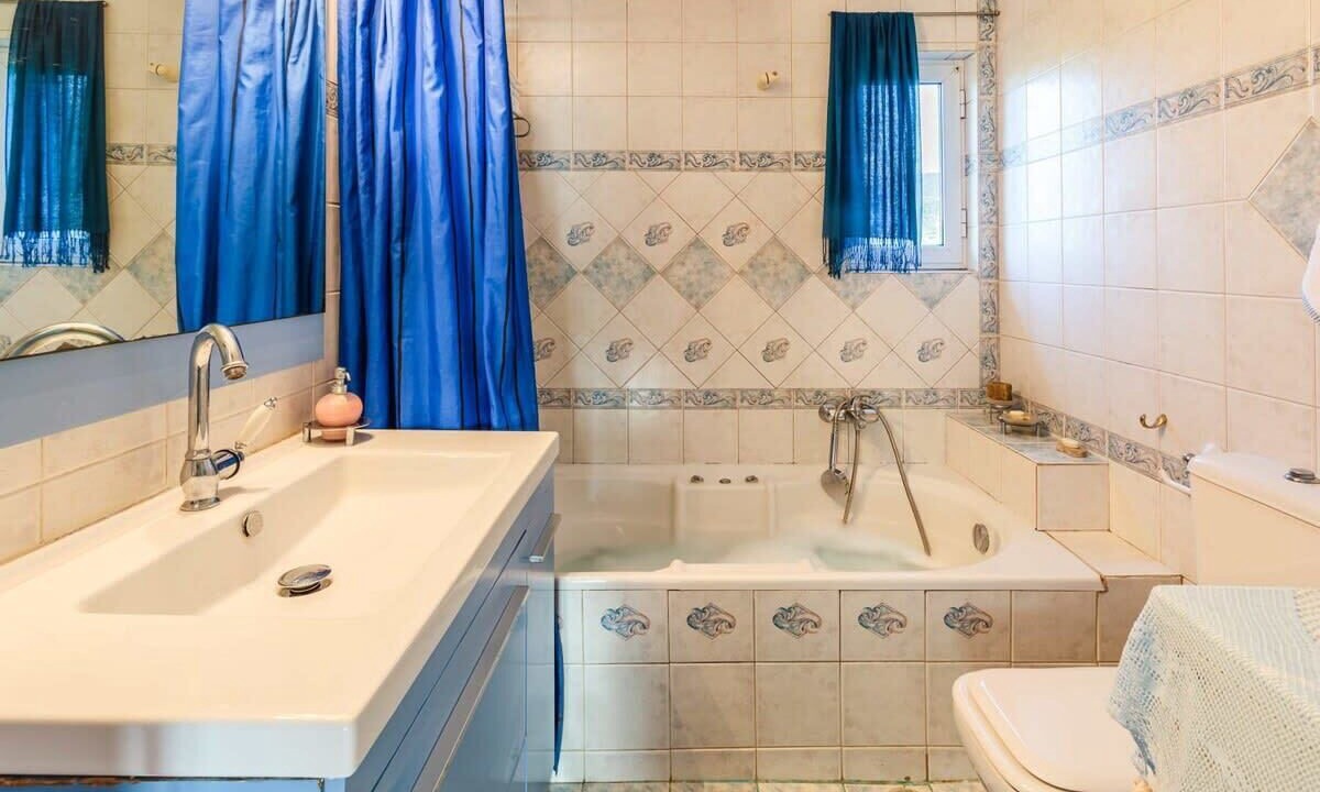 Photo of Bathroom in Kiparissia