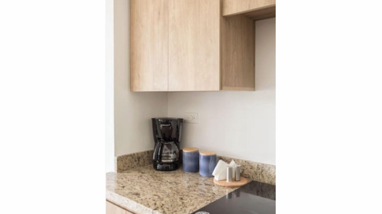 Photo of Others in Barrio Ricos y Famosos