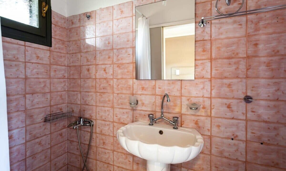 Photo of Bathroom in Kalogria