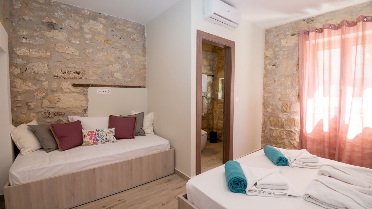 Photo of Bedroom in Paralia Kourna