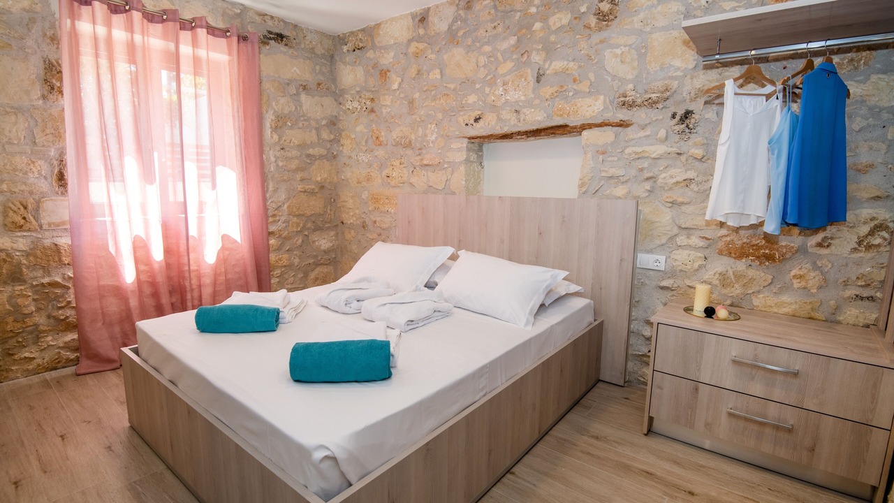 Photo of Bedroom in Paralia Kourna
