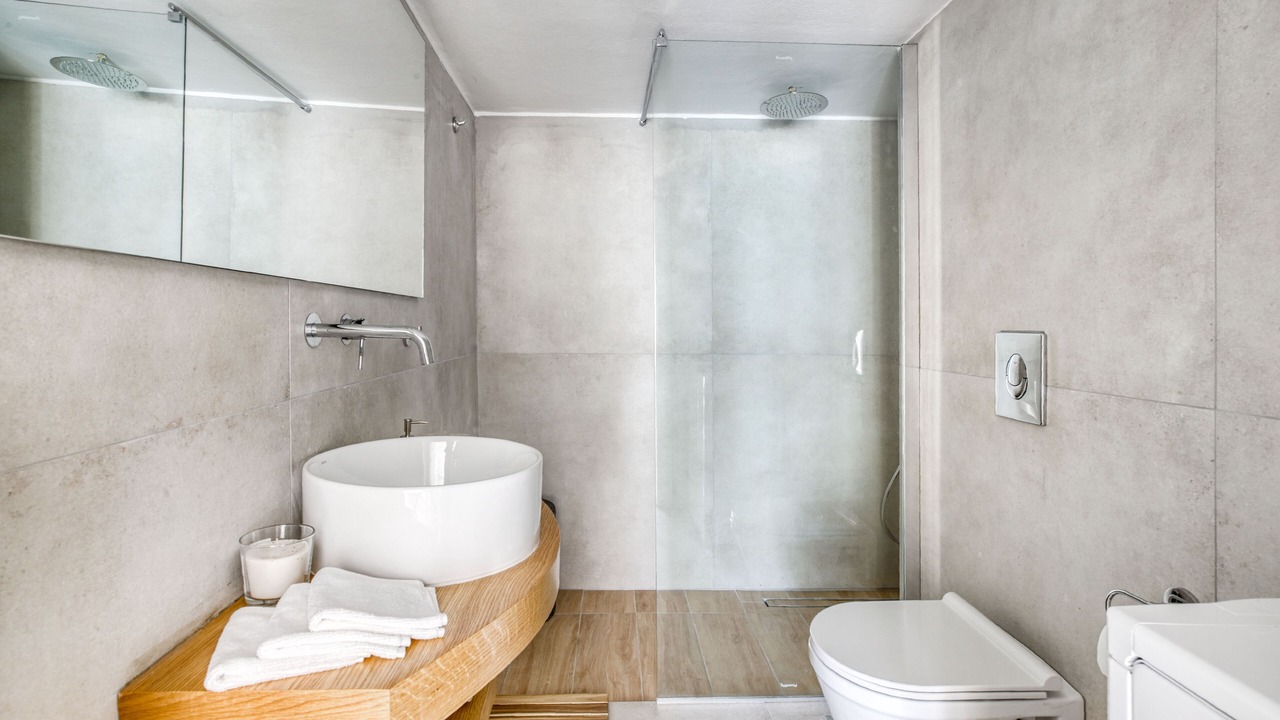 Photo of Bathroom in Makrigianni