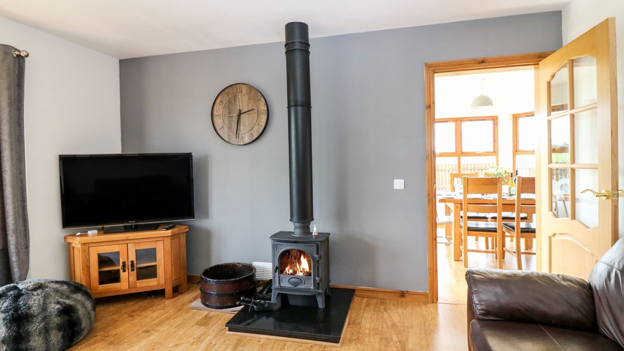 Photo of Livingroom in Ellon