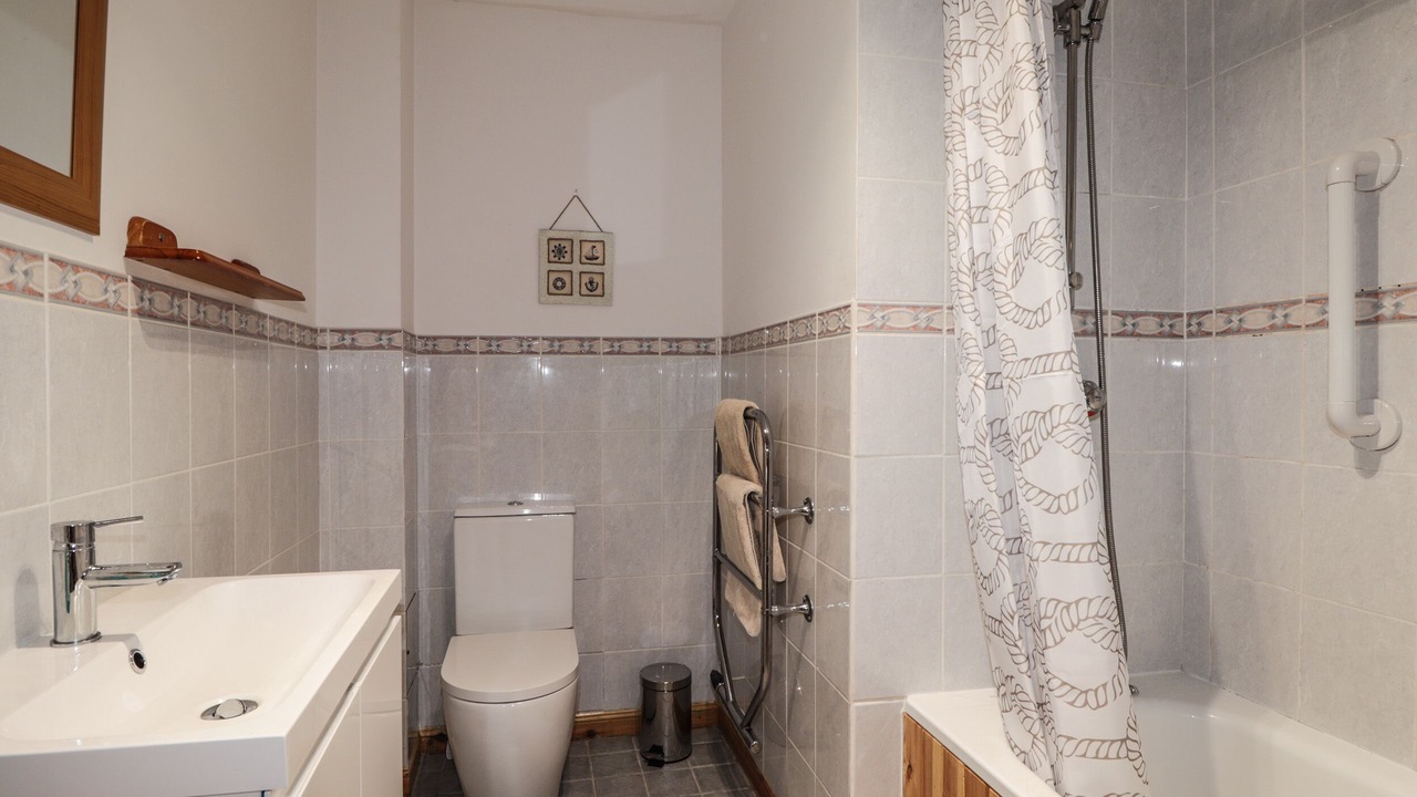 Photo of Bathroom in Balmacara