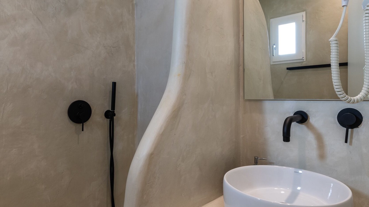 Photo of Bathroom in Psarou