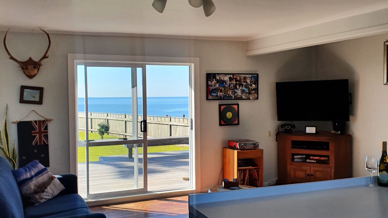 Photo of Livingroom in Pukehina