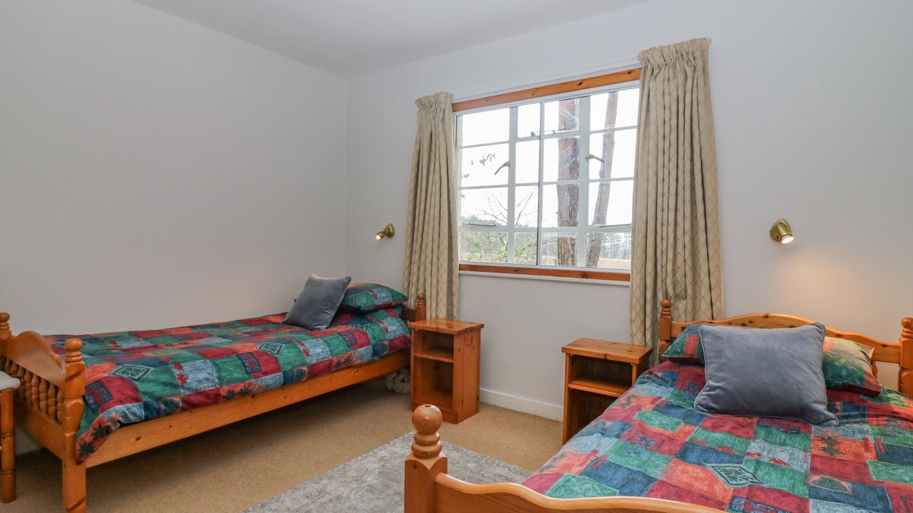 Photo of Bedroom in Elgin