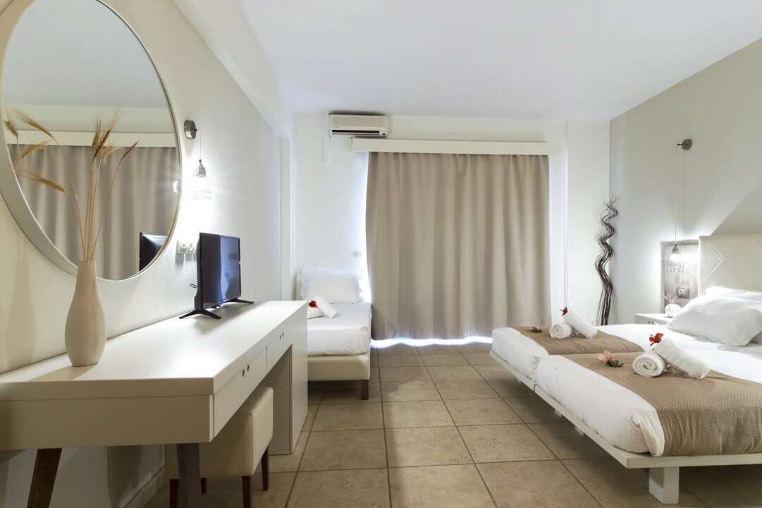 Photo of Bedroom in Kato Gouves