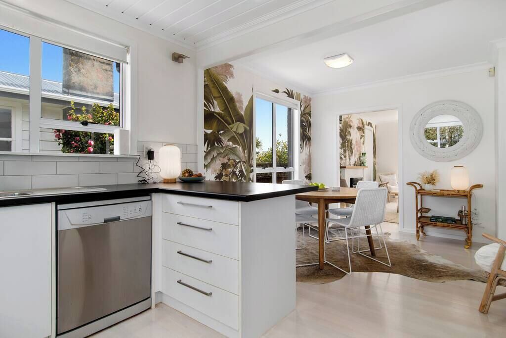 Photo of Kitchen in Omanu