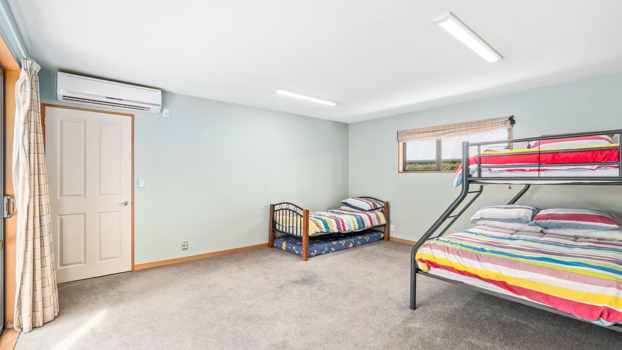 Photo of Bedroom in Lowburn