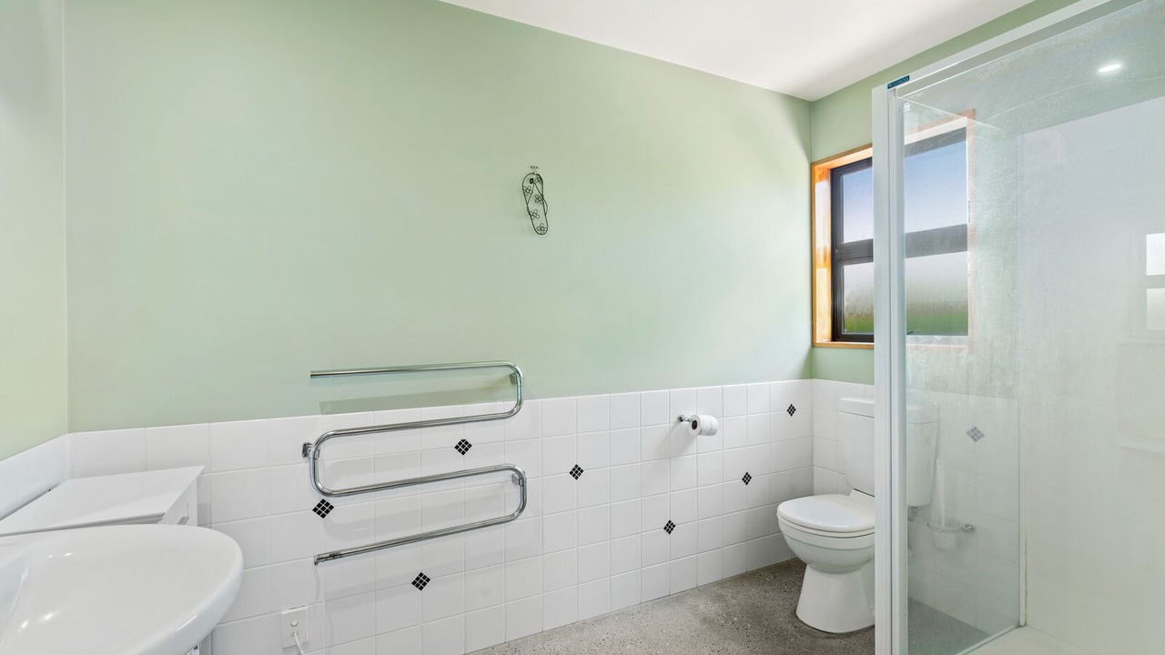 Photo of Bathroom in Lowburn