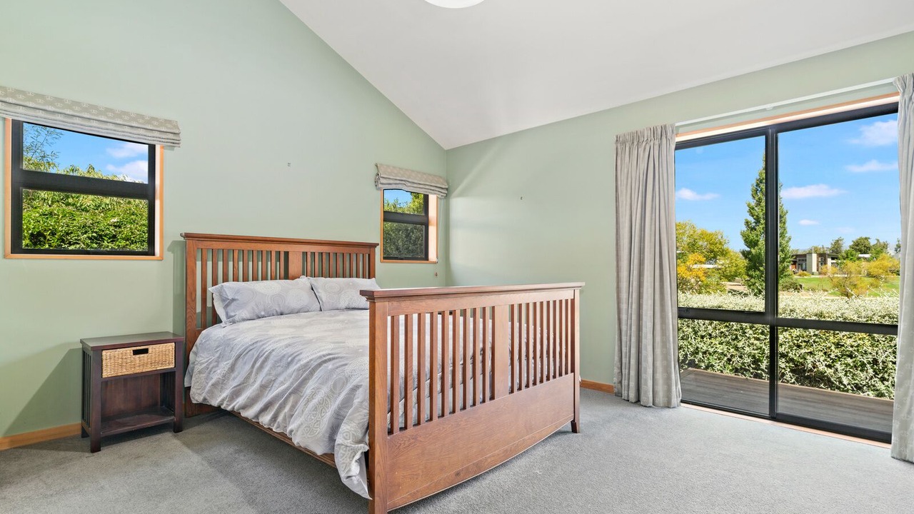 Photo of Bedroom in Lowburn