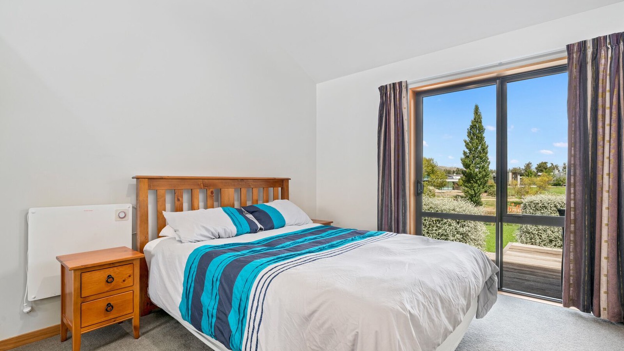 Photo of Bedroom in Lowburn