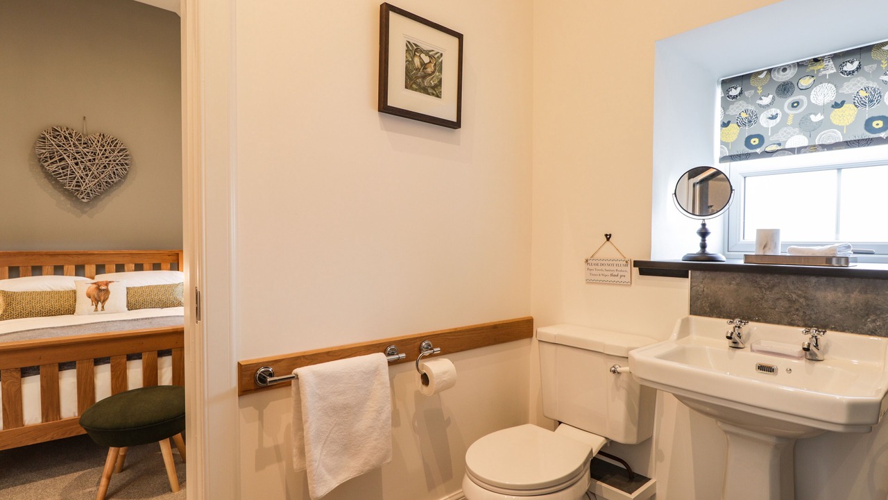 Photo of Bathroom in Rogart