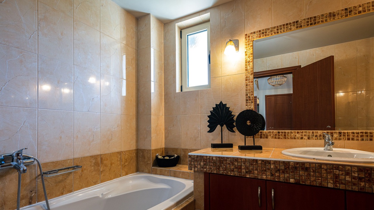 Photo of Bathroom in Vathianos Kampos