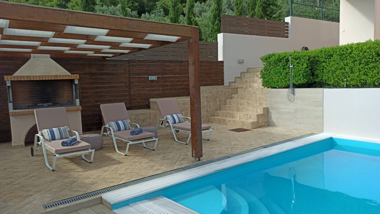 Photo of Outdoor in Nerotrivia