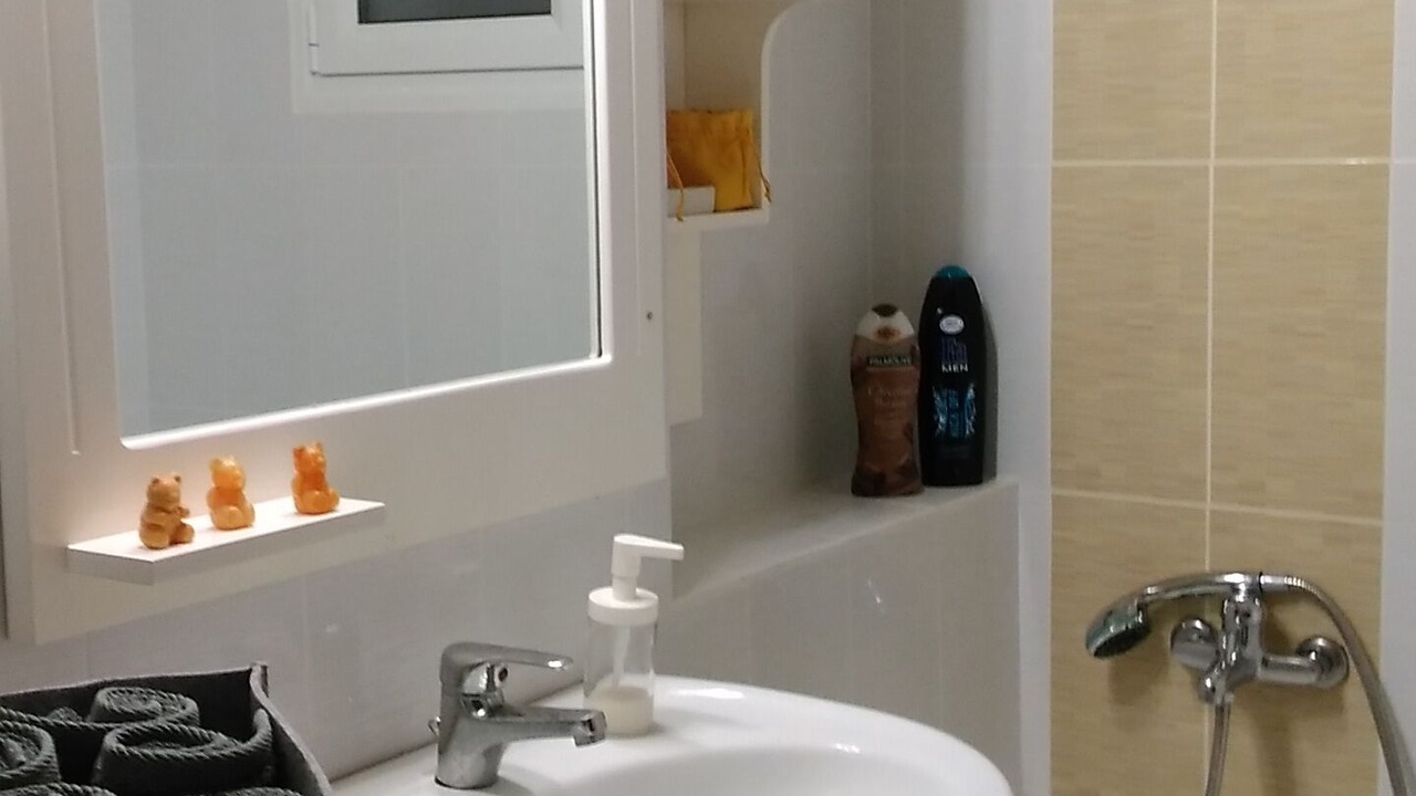 Photo of Bathroom in Nerotrivia