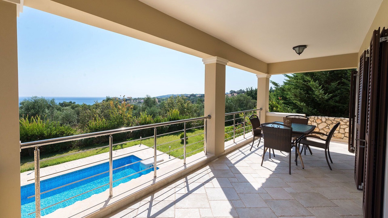 Photo of Outdoor in Karavados