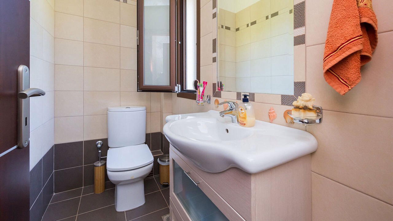 Photo of Bathroom in Karavados