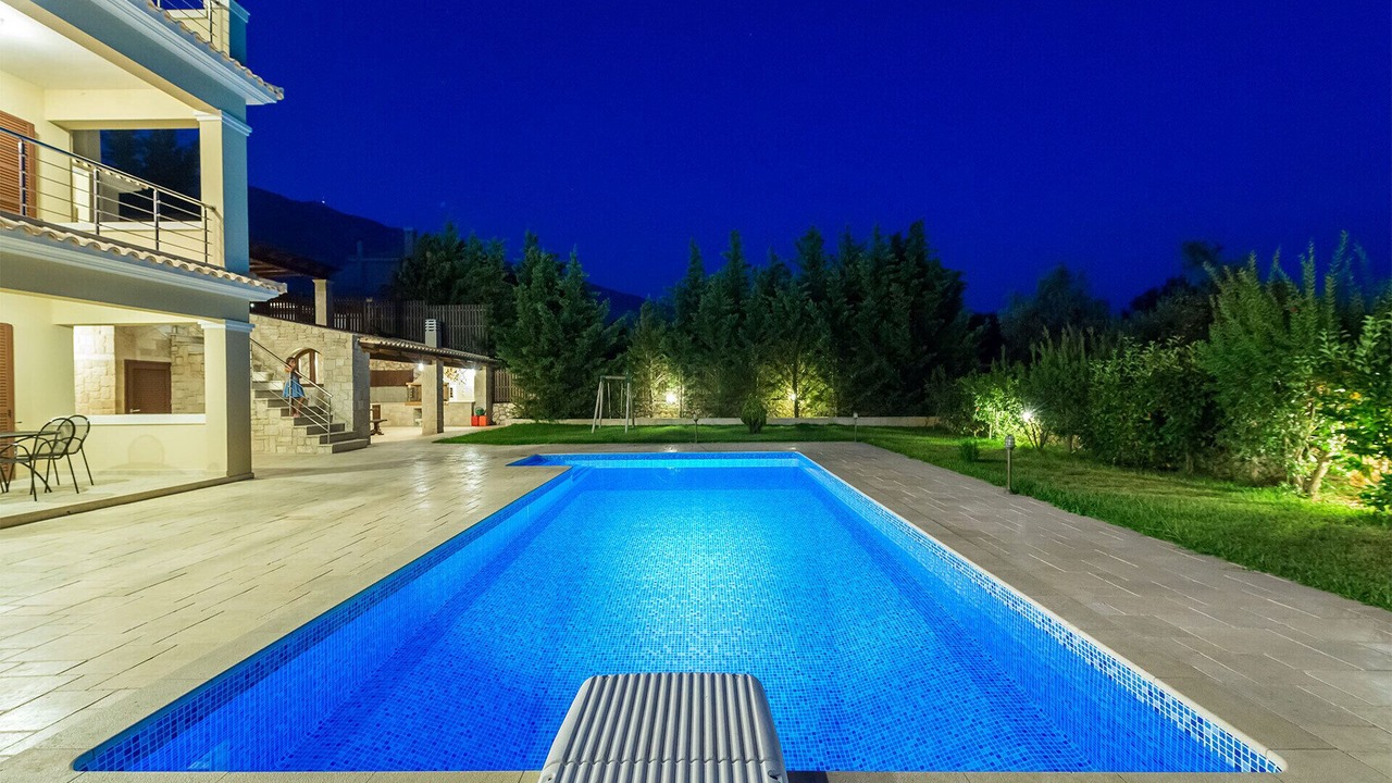Photo of Outdoor in Karavados