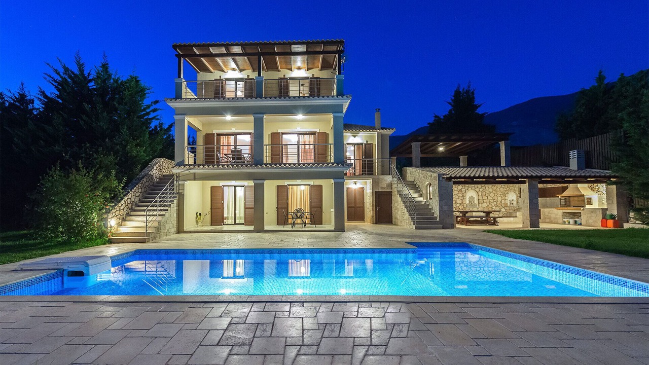 Photo of Outdoor in Karavados