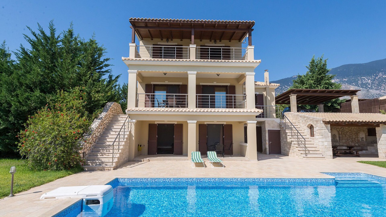 Photo of Outdoor in Karavados