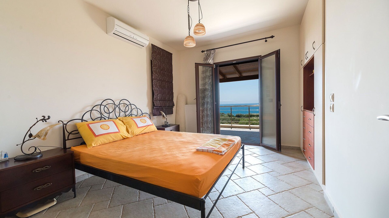 Photo of Bedroom in Karavados