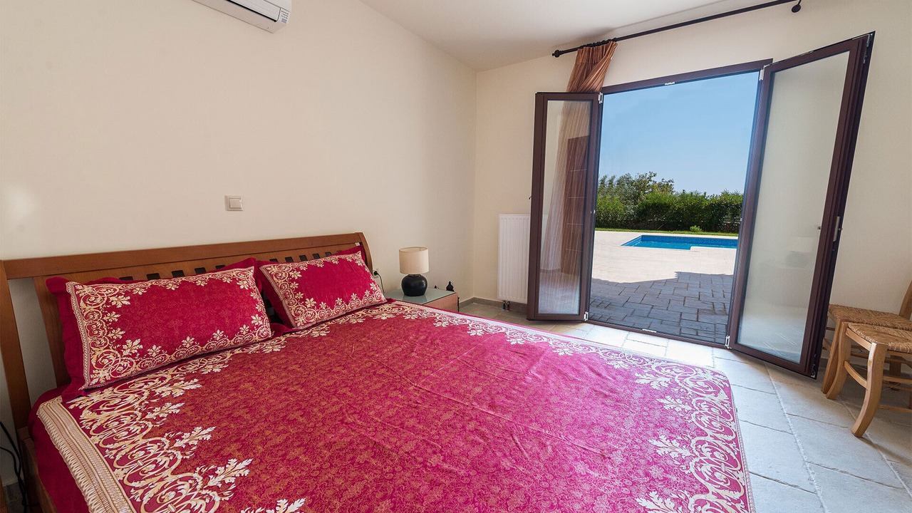 Photo of Bedroom in Karavados