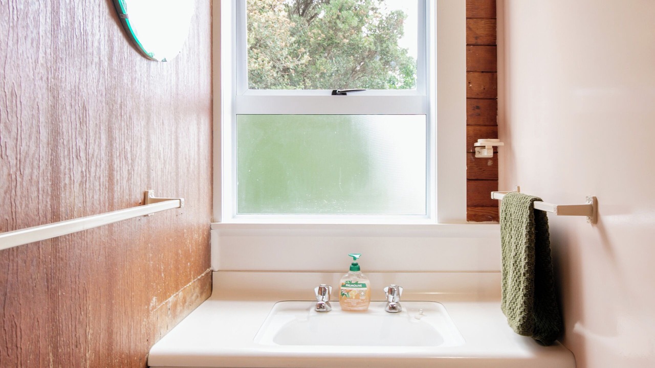 Photo of Bathroom in Kairakau