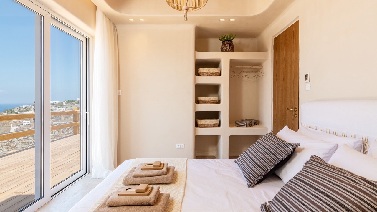 Photo of Bedroom in Houlakia