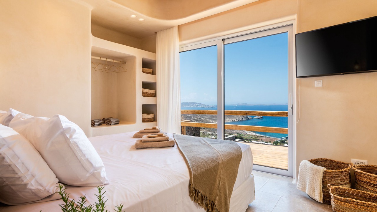 Photo of Bedroom in Houlakia
