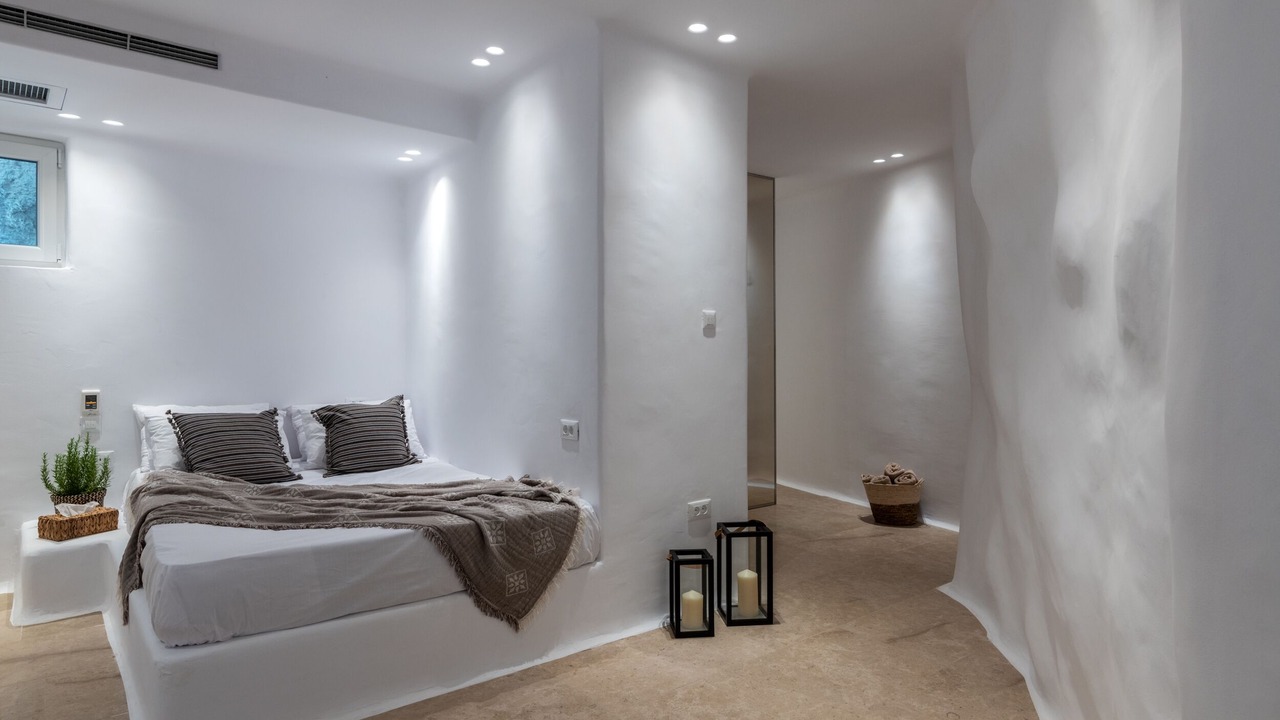 Photo of Bedroom in Houlakia