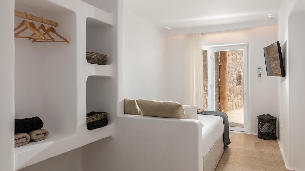 Photo of Bedroom in Houlakia
