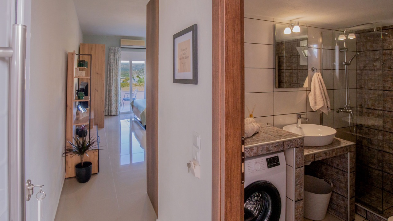 Photo of Bathroom in Makry Gialos