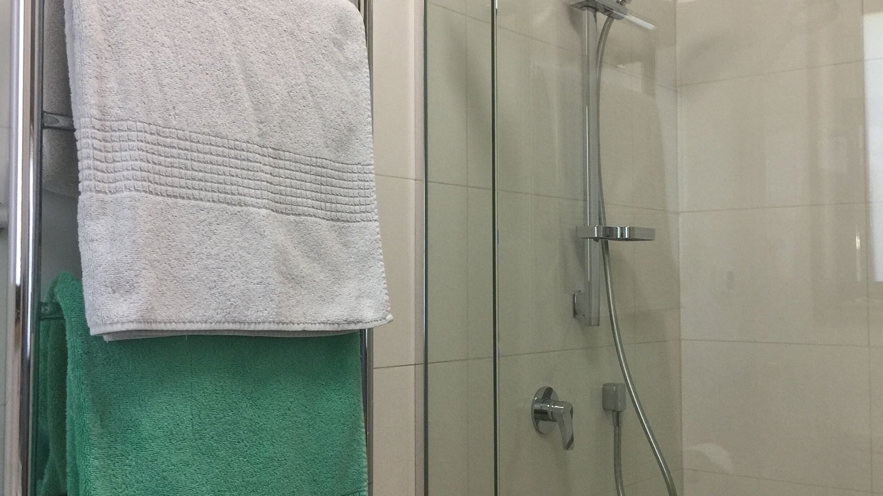 Photo of Bathroom in Coningham