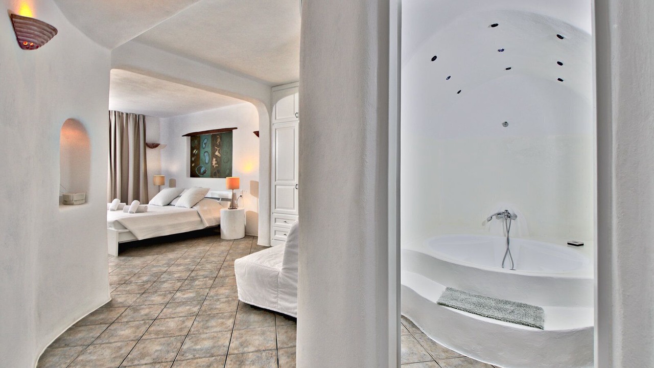 Photo of Bedroom in Plintri