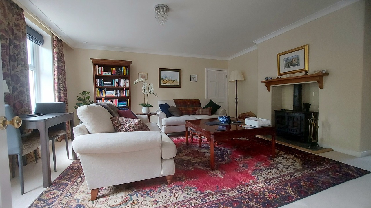 Photo of Livingroom in Pencaitland