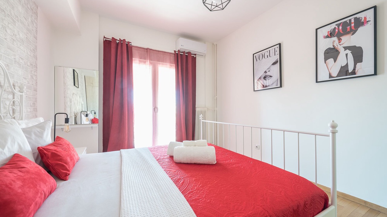 Photo of Bedroom in Omonia