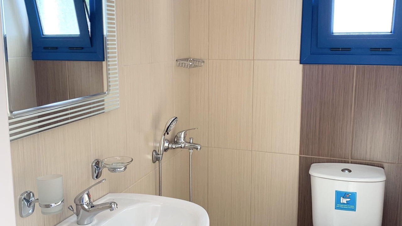 Photo of Bathroom in Anopolis